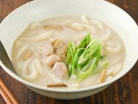 ホワイトカレーうどん