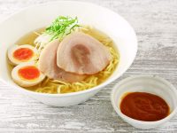 塩ラーメン バターチキンカレーソース