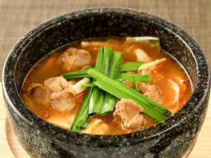 食品OEMと業務用のたれ､ソースの泉万醸造（イヅマン） |ホルモンスープ辛口