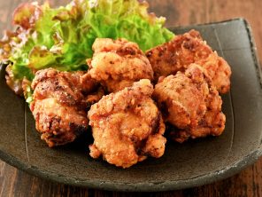 食品OEMと業務用のたれ､ソースの泉万醸造（イヅマン） |唐揚げ にんにくしょうゆ味