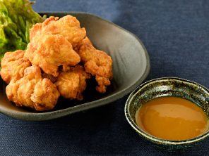 食品OEMと業務用のたれ､ソースの泉万醸造（イヅマン） |発酵だれで食べるからあげ酒粕マヨ