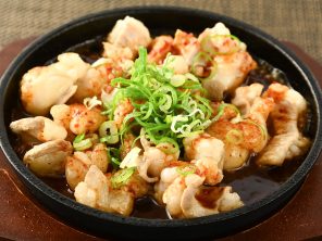 食品OEMと業務用のたれ､ソースの泉万醸造（イヅマン） |四川ホルモン麻婆